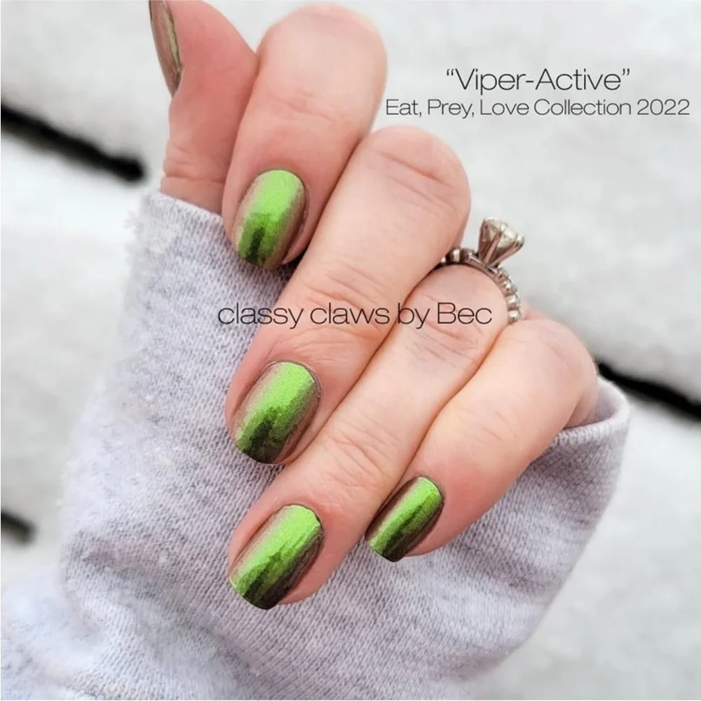 *Retired* Color Street: Viper-active | Green Metallic Duochrome Copper Fall - Picture 2 of 13